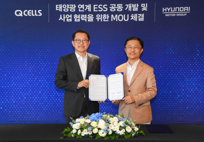 Hyundai Motor, Hanwha Q Cells sign MOU on old EV batteries for ESS