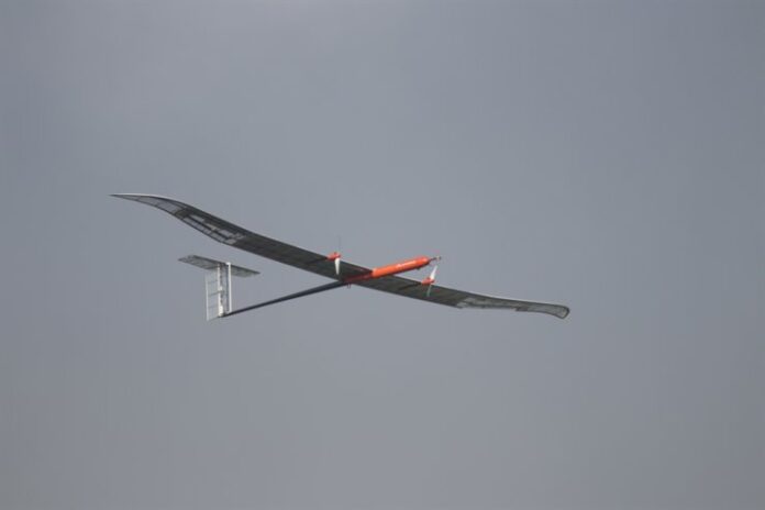 LG Chem succeeds in test flight of lithium-sulfur battery-powered drone