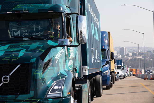 Volvo VNR Electric