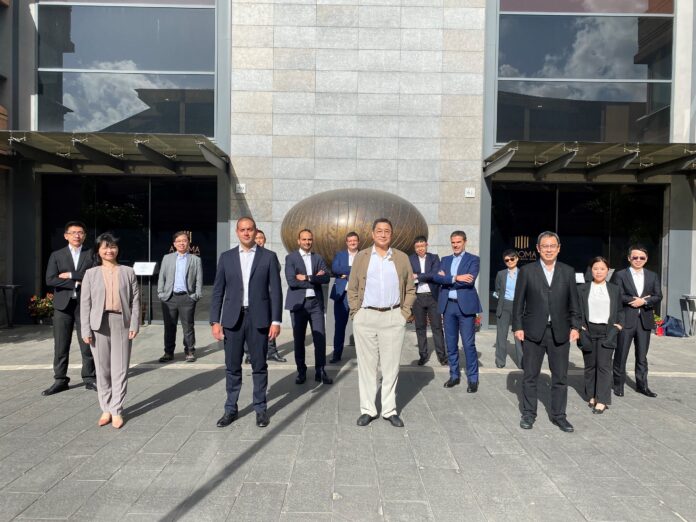 TCC-Chairman-Nelson-Chang--front-row-middle---TCC-General-Manager-John-Li---on-the-right-of-the-fron